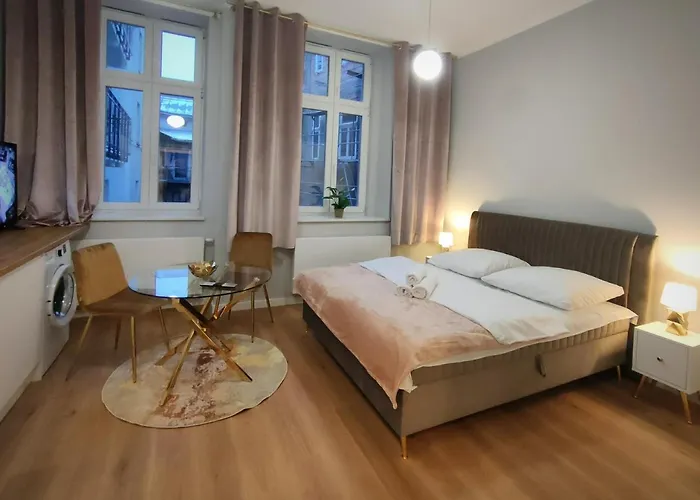 Studio Deluxe