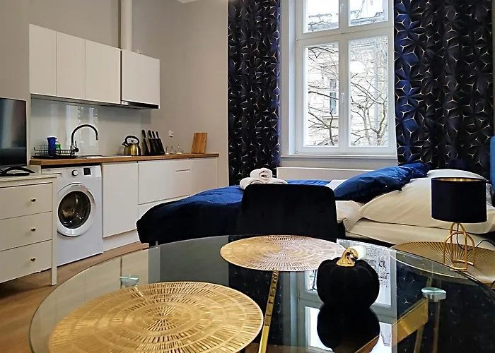 Studio Deluxe